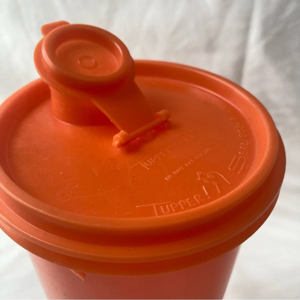 Tupperware Vintage Orange Travel Tall Cup 262 w Lid 603 Retro 80s Flip Top Sip